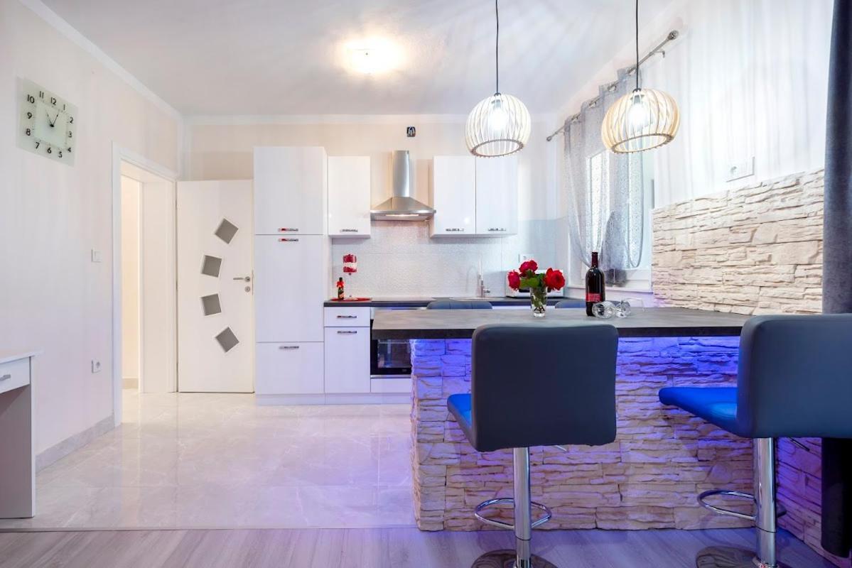 Lana Sibenik Apartment Exterior photo